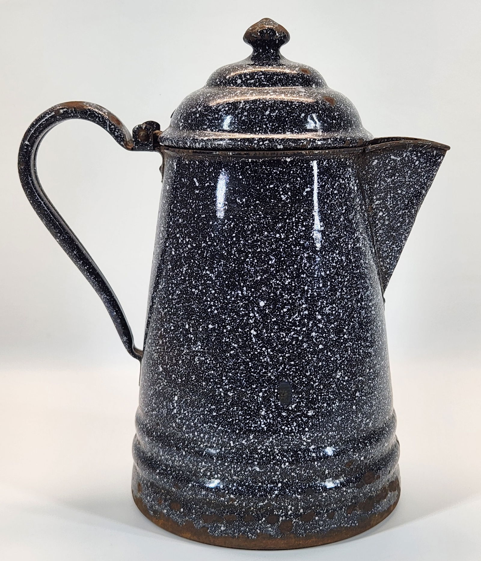 DARK GREY GRANITEWARE COFFEE POT (1 of 4)