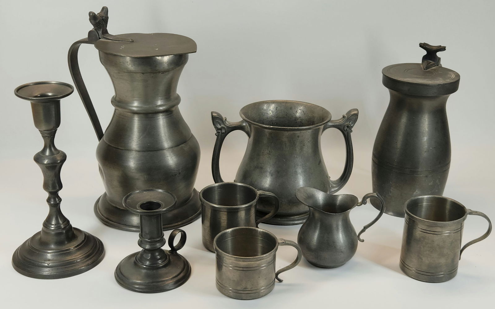 ASSORTED LOT OF VARIOUS VINTAGE PEWTER (1 of 5)