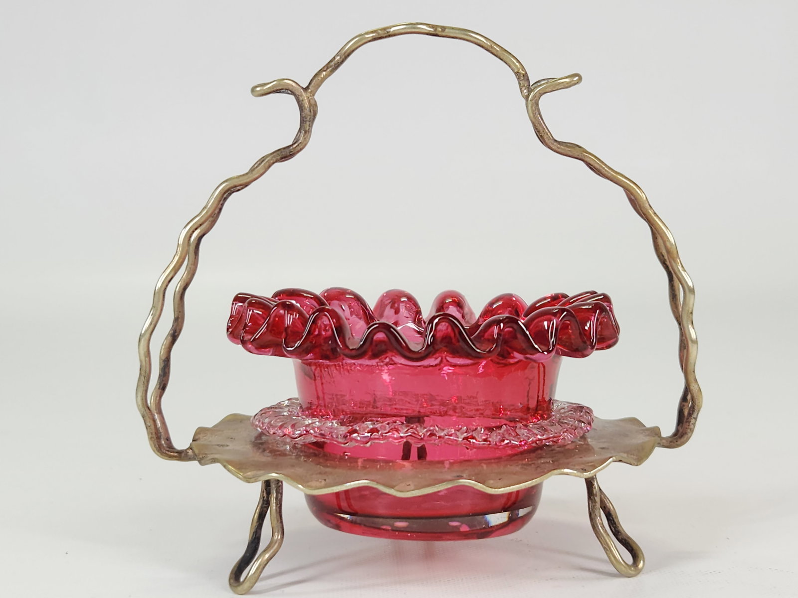 ANTIQUE CRANBERRY ART GLASS SALT W/ HOLDER: REMAINS IN VERY GOOD CONDITION, SHOWING SOME TYPICAL WEAR. NO CHIPS OR CRACKS.