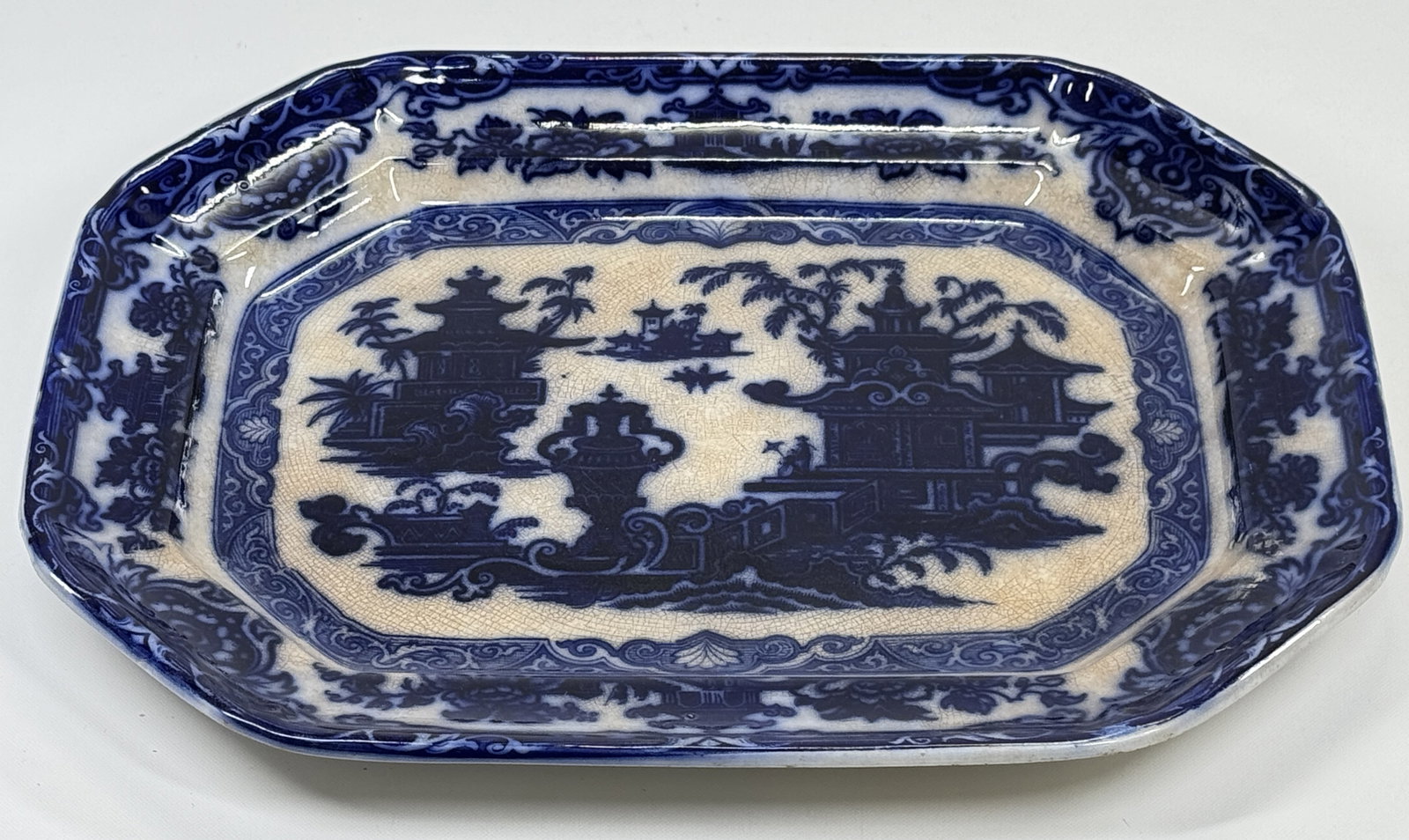 ANTIQUE FLOW BLUE ORIENTAL PLATTER (1 of 5)
