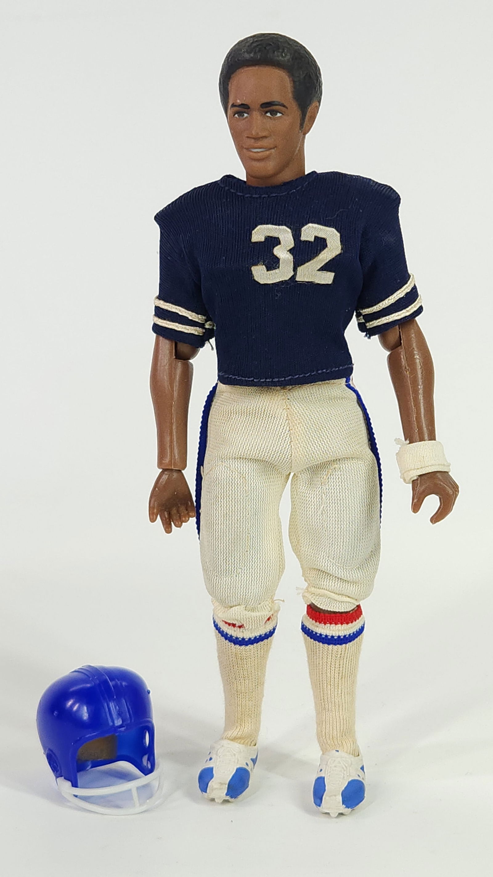 VINTAGE OJ SIMPSON ACTION FIGURE (1 of 2)