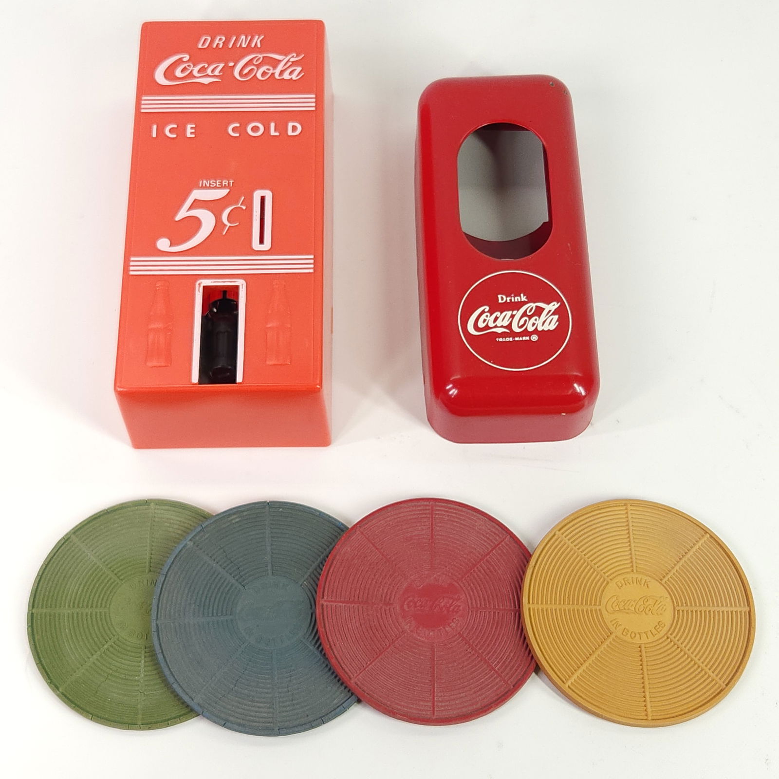 VINTAGE COCA COLA BANK, CAP RECEIVER, RUBBER COASTERS (1 of 7)