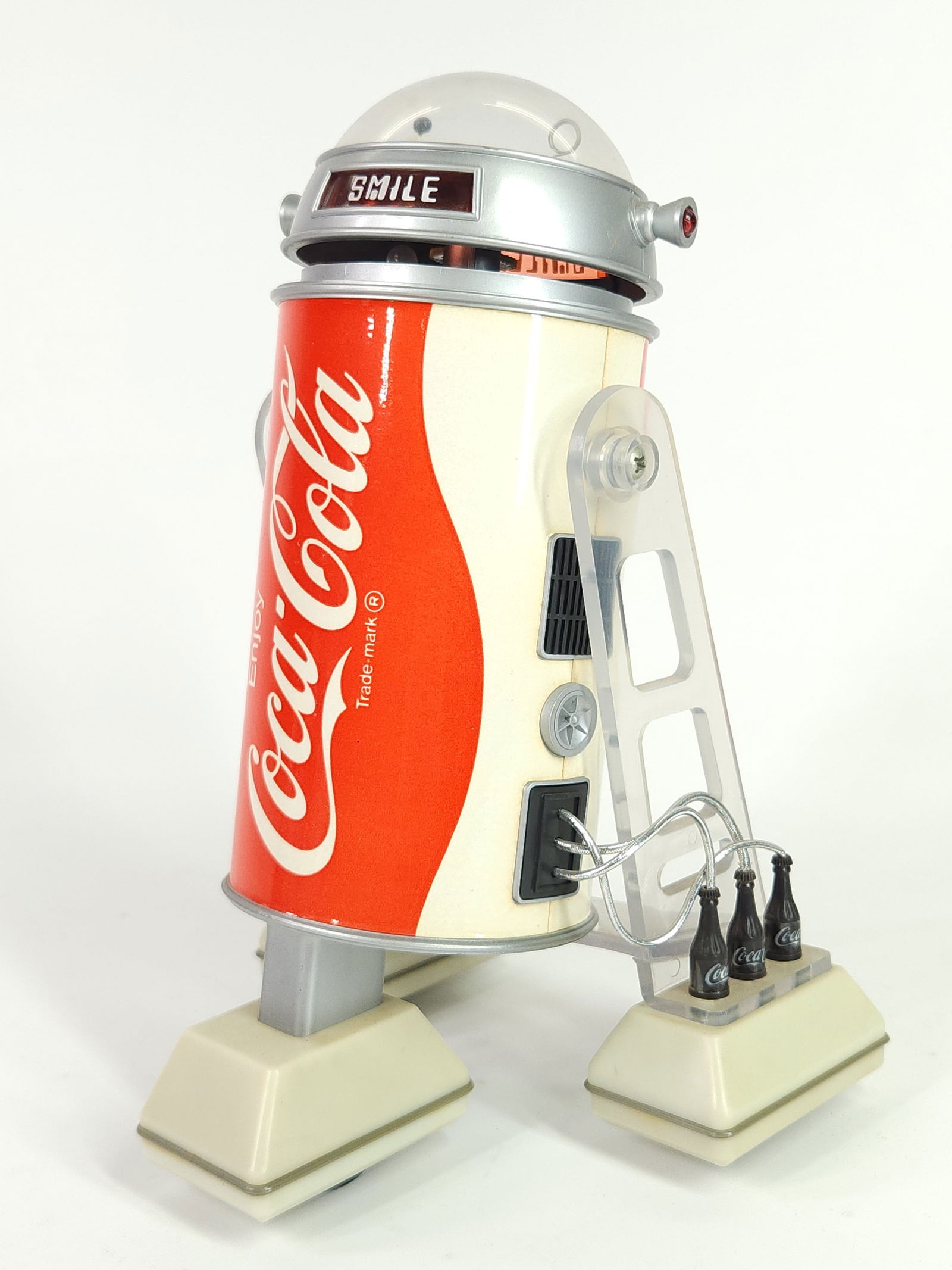 1977 LFL R2D2 INSPIRED COCA COLA COBOT (1 of 4)