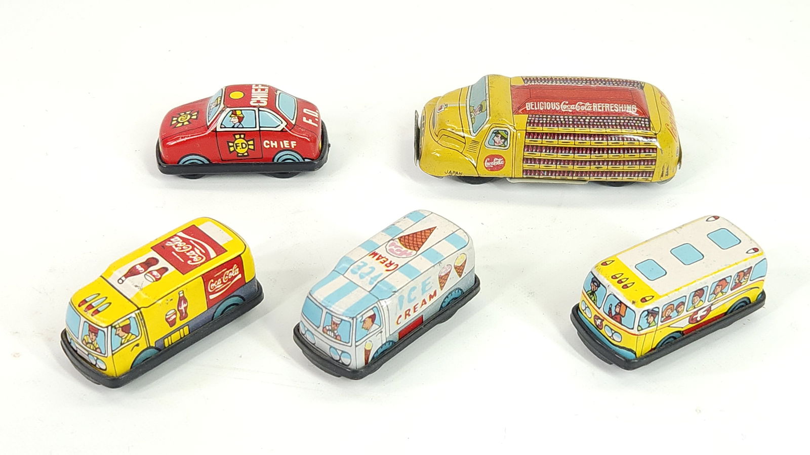 VARIOUS TIN LITHO TRUCKS W/ COCA COLA (1 of 4)