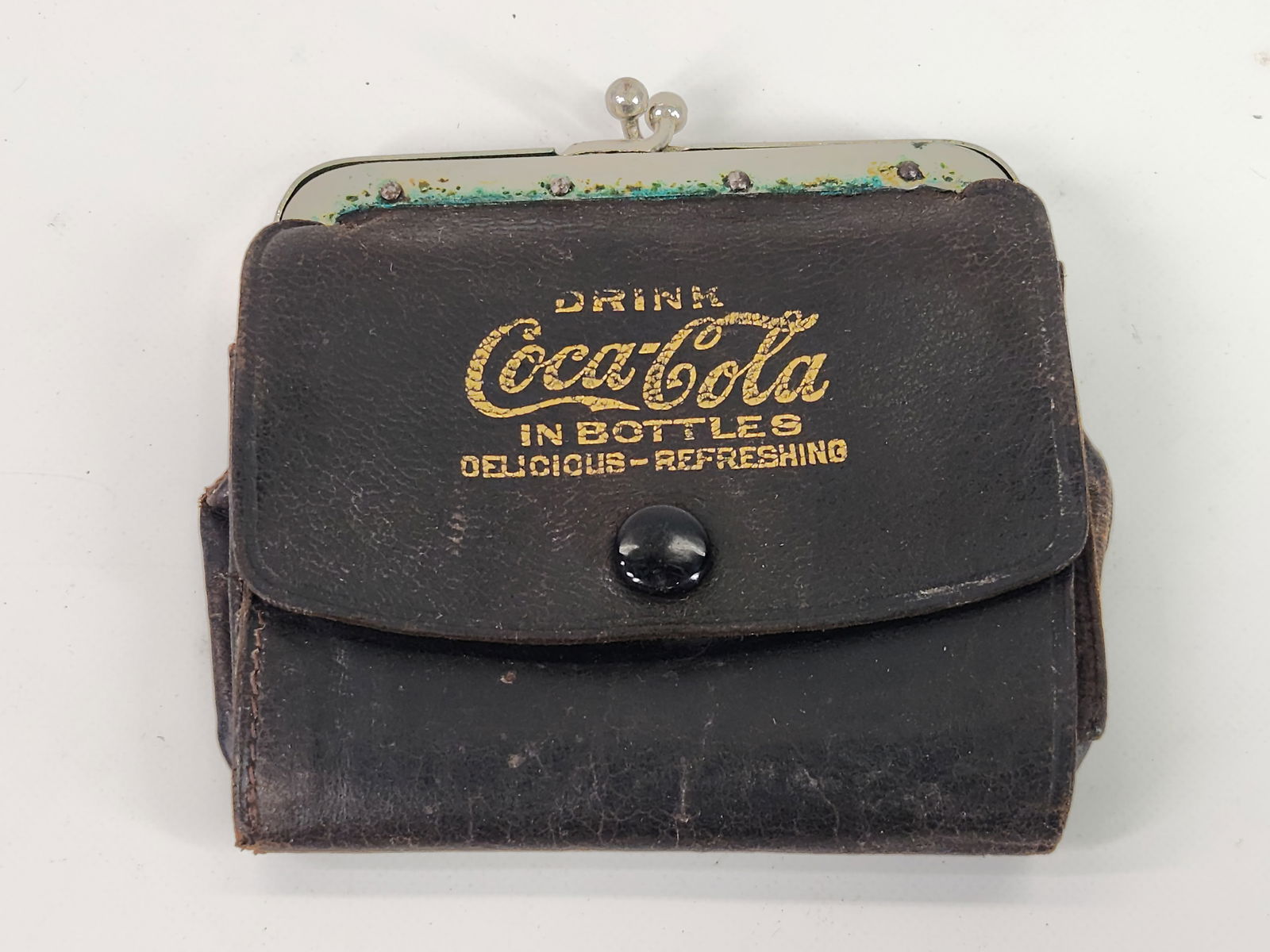 EARLY COCA COLA LEATHER COIN PURSE (1 of 3)