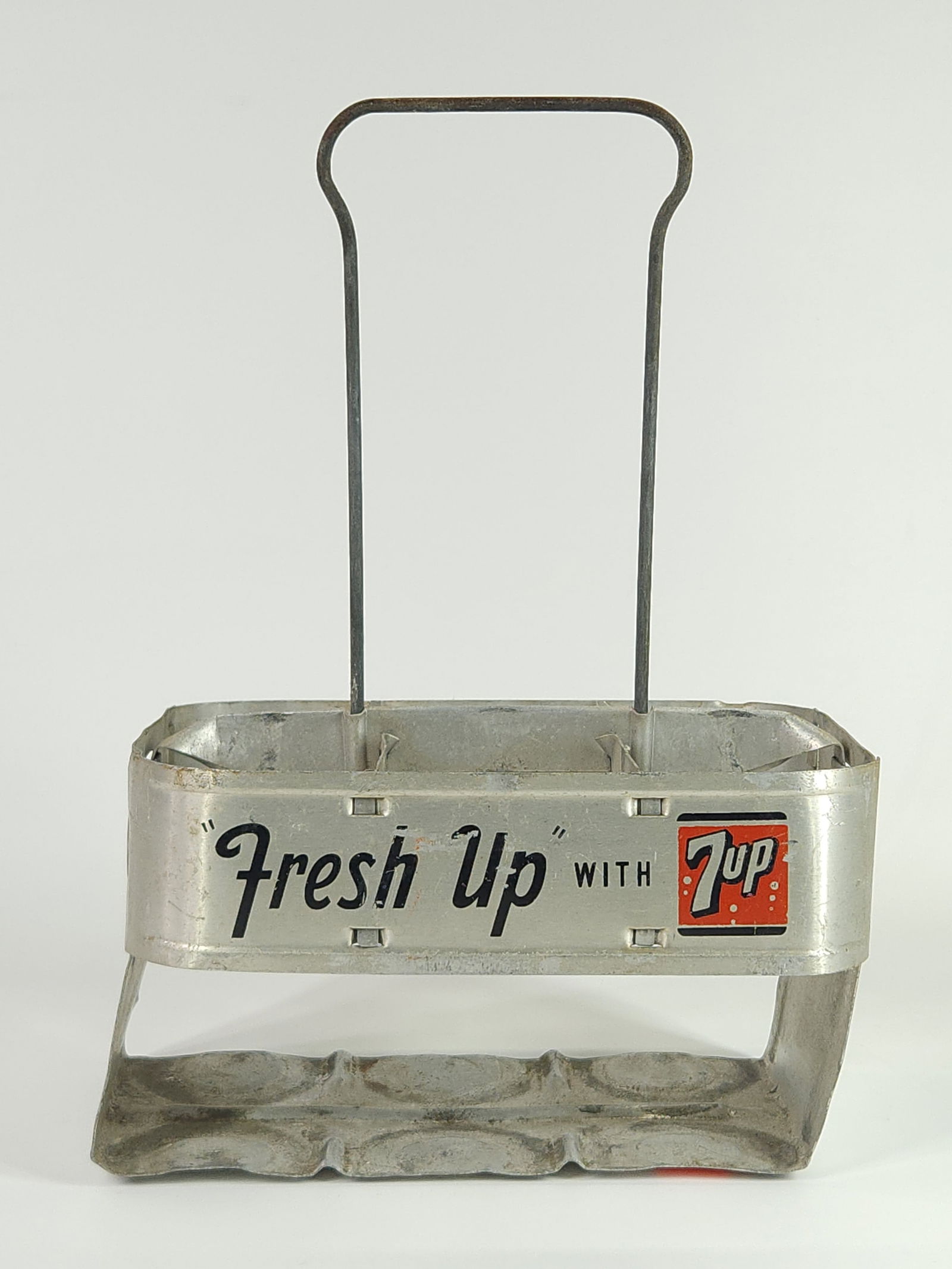VINTAGE 7UP FRESH UP SODA BOTTLE CARRIER (1 of 3)