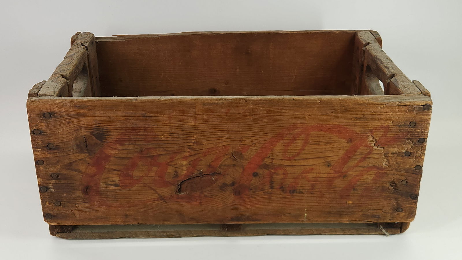 ANTIQUE WOOD COCA COLA CRATE (1 of 5)