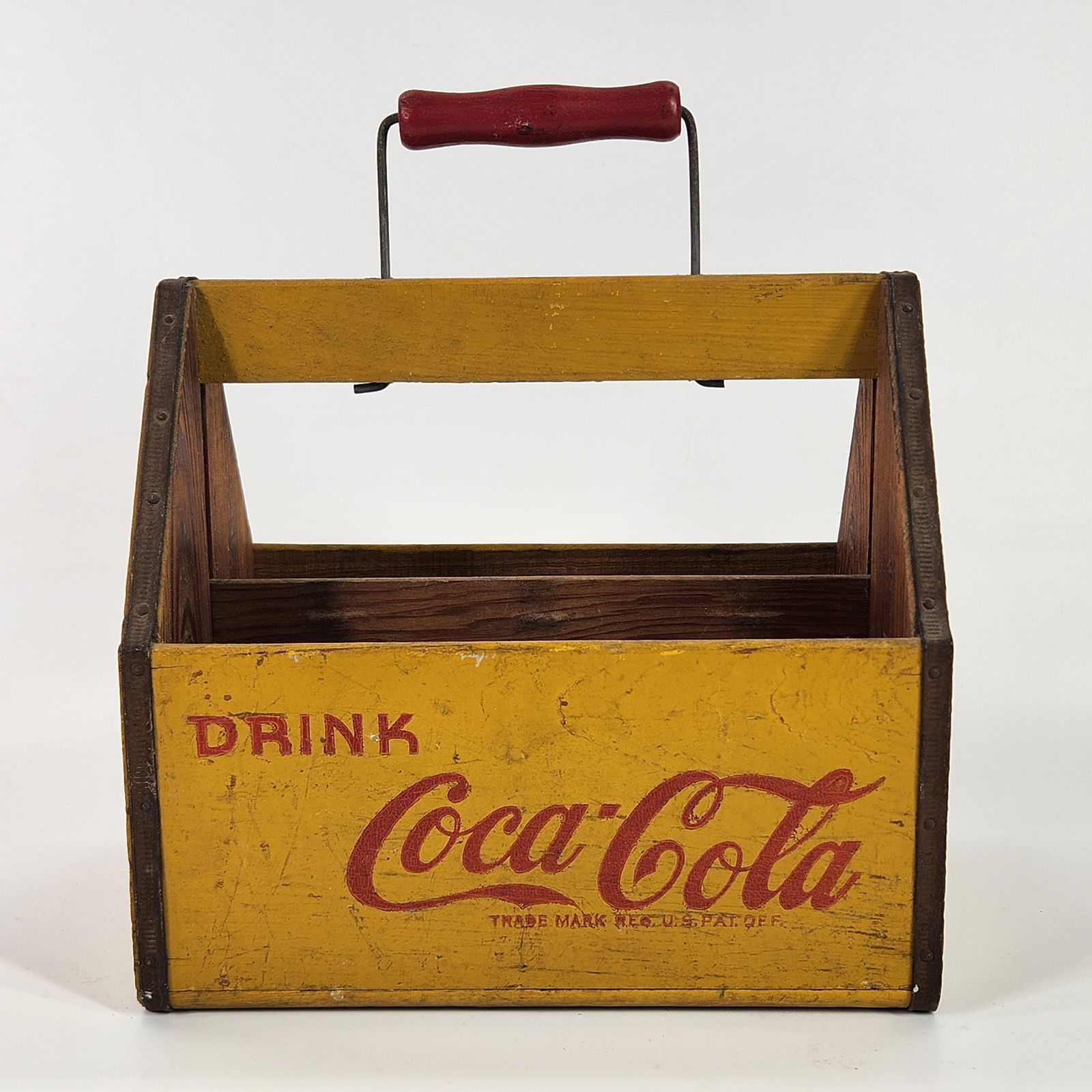 ANTIQUE WOOD COCA COLA BOTTLE CARRIER (1 of 4)