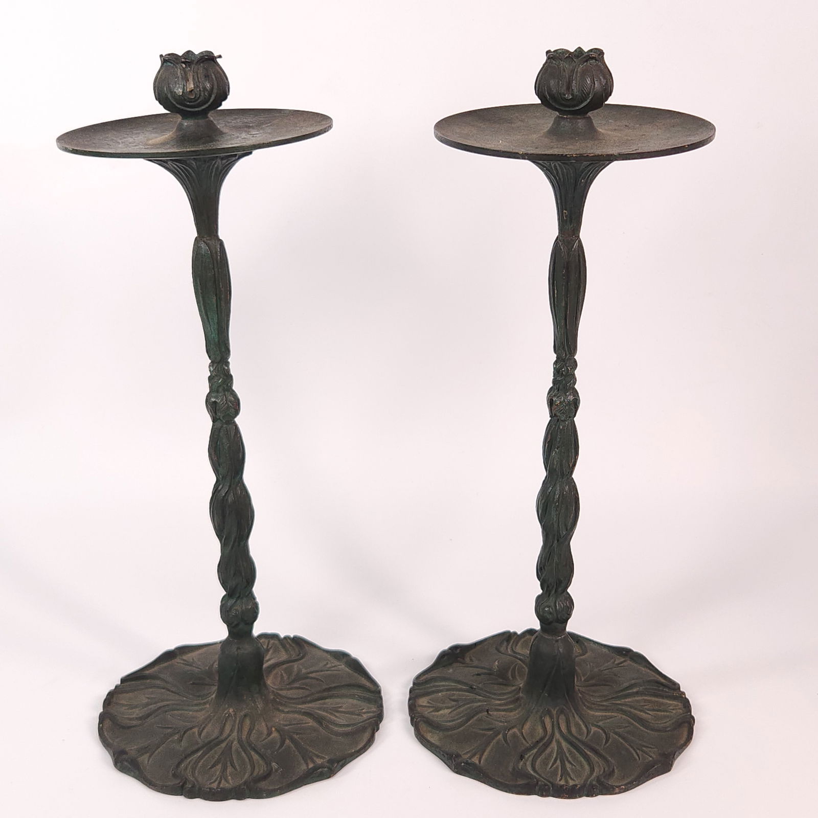 UNSIGNED TIFFANY STUDIOS BRONZE CANDLESTICKS (1 of 6)