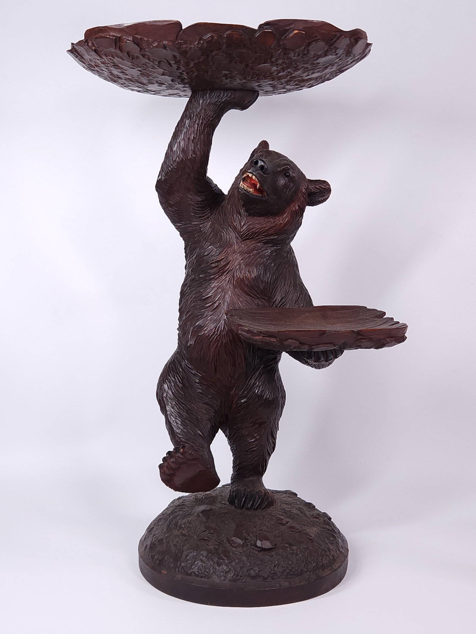 18" ANTIQUE BLACK FOREST CARVED BEAR SERVICE DISPLAY (1 of 11)