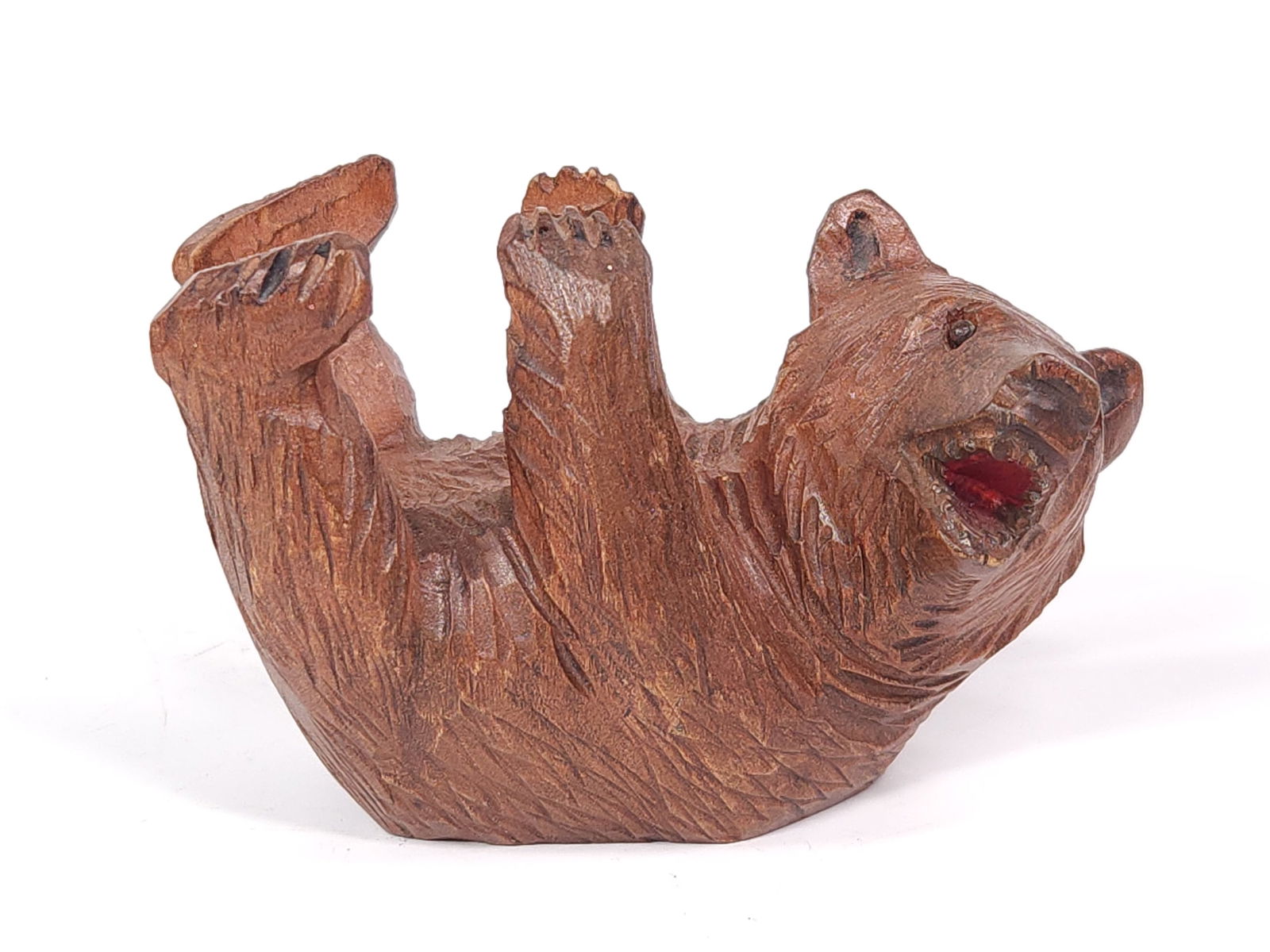 BLACK FOREST WOOD CARVED BEAR ON BACK (1 of 5)