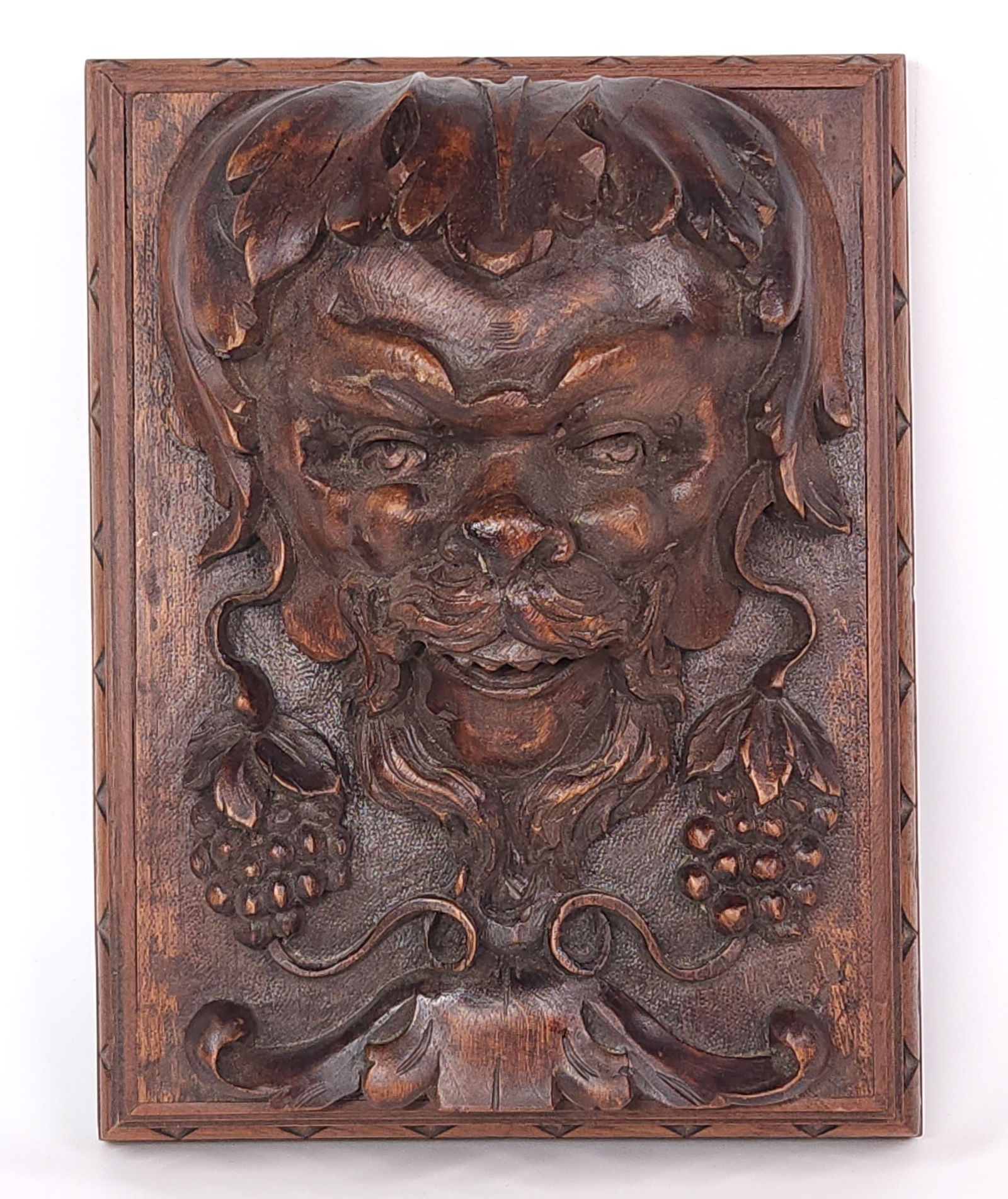 BLACK FOREST WOOD CARVED GOBLIN DEVIL WALL HANGING (1 of 7)