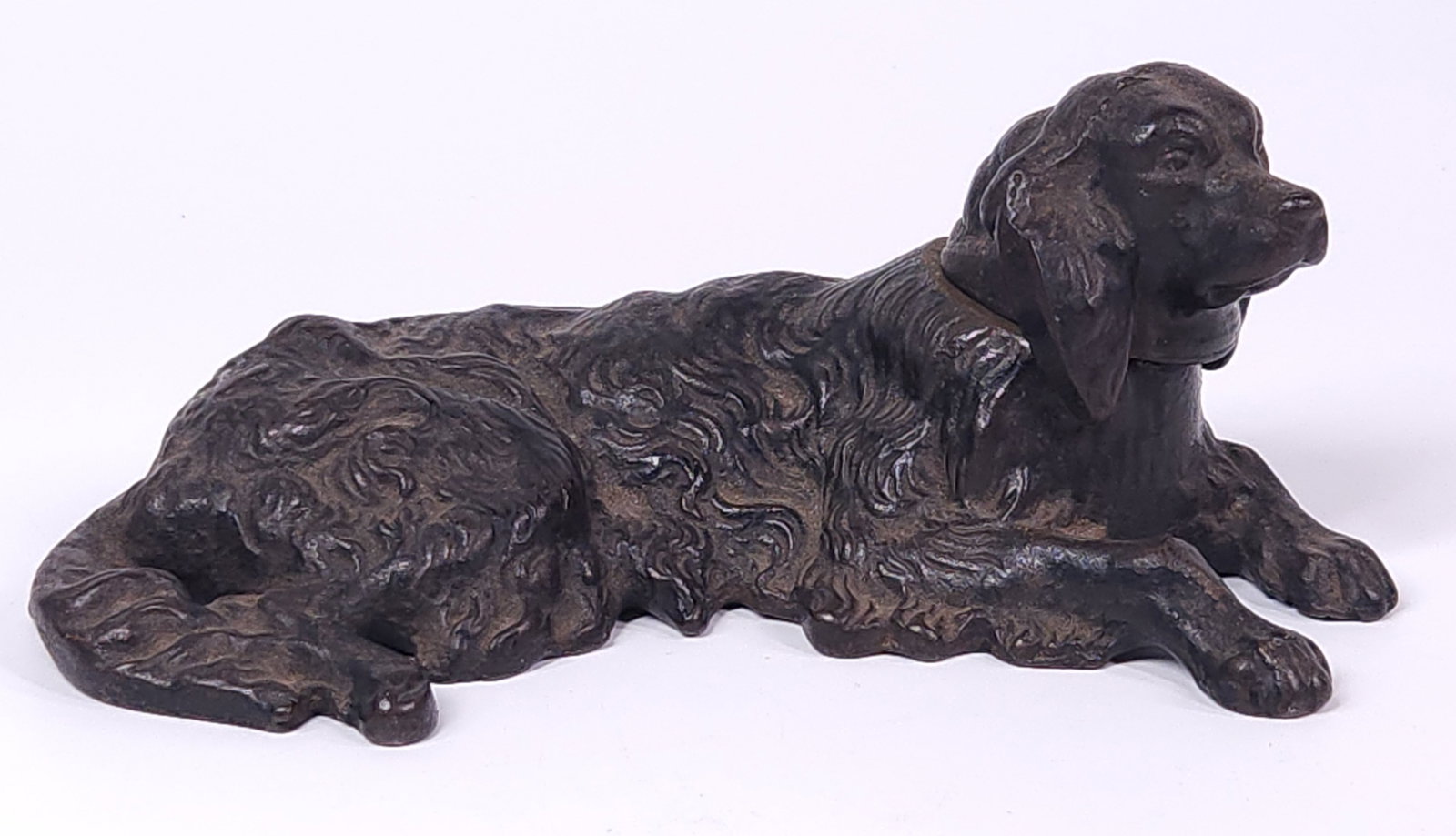 ANTIQUE CAST IRON DOG SETTER INK WELL: REMAINS IN GOOD CONDITION, SHOWING SOME TYPICAL USAGE WEAR.