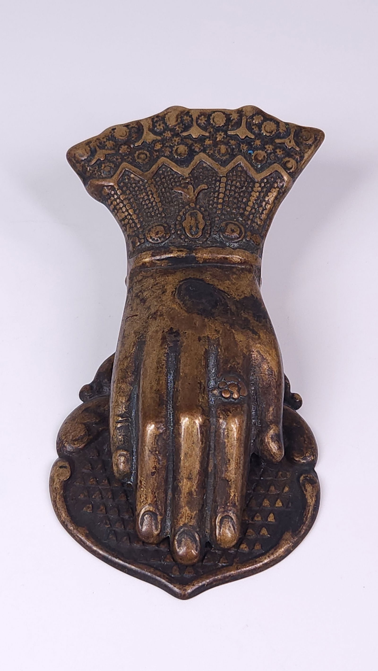 ANTIQUE VICTORIAN HAND DOCUMENT RECEIPT HOLDER (1 of 4)