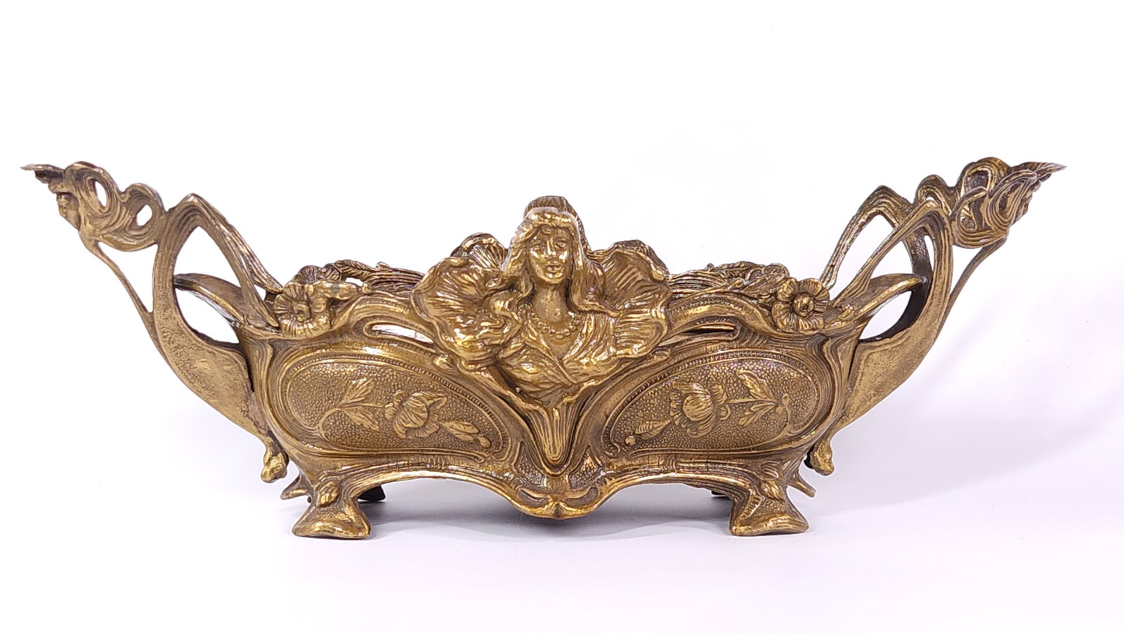 LARGE ANTIQUE CAST METAL ART NOUVEAU FIGURAL PLANTER: REMAINS IN VERY GOOD CONDITION, SHOWING ONLY SOME TYPICAL USAGE WEAR.