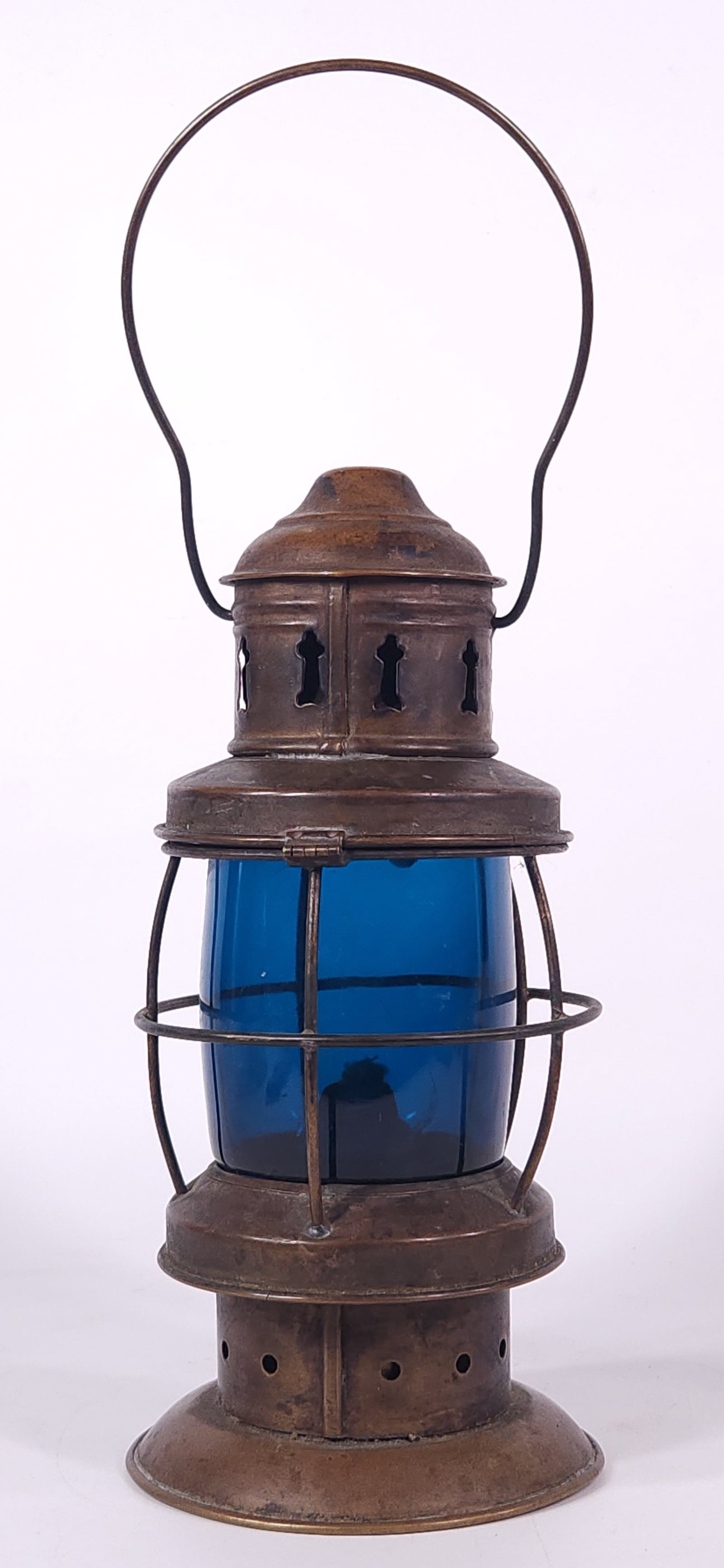 ANTIQUE SKATERS LANTERN W/ BLUE GLASS GLOBE (1 of 7)