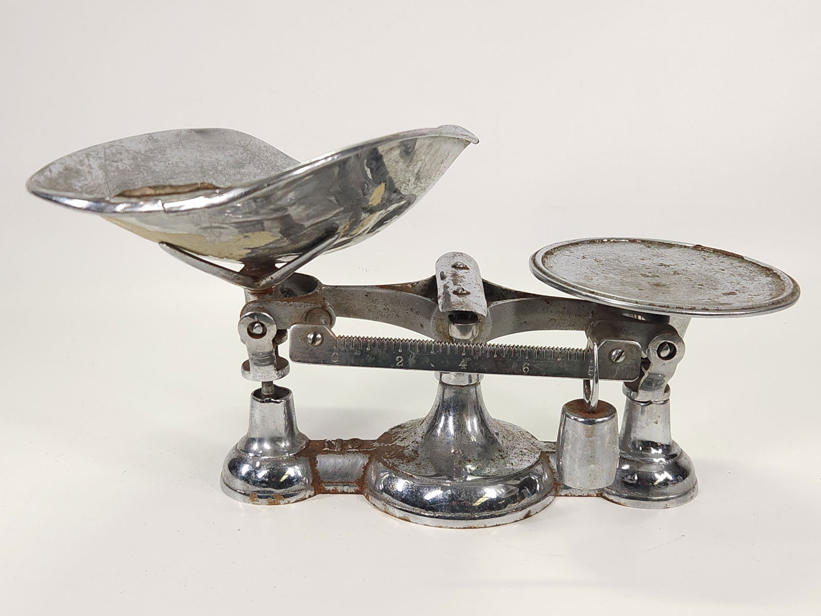 ANTIQUE NICKEL PLATED CANDY SCALE (1 of 4)