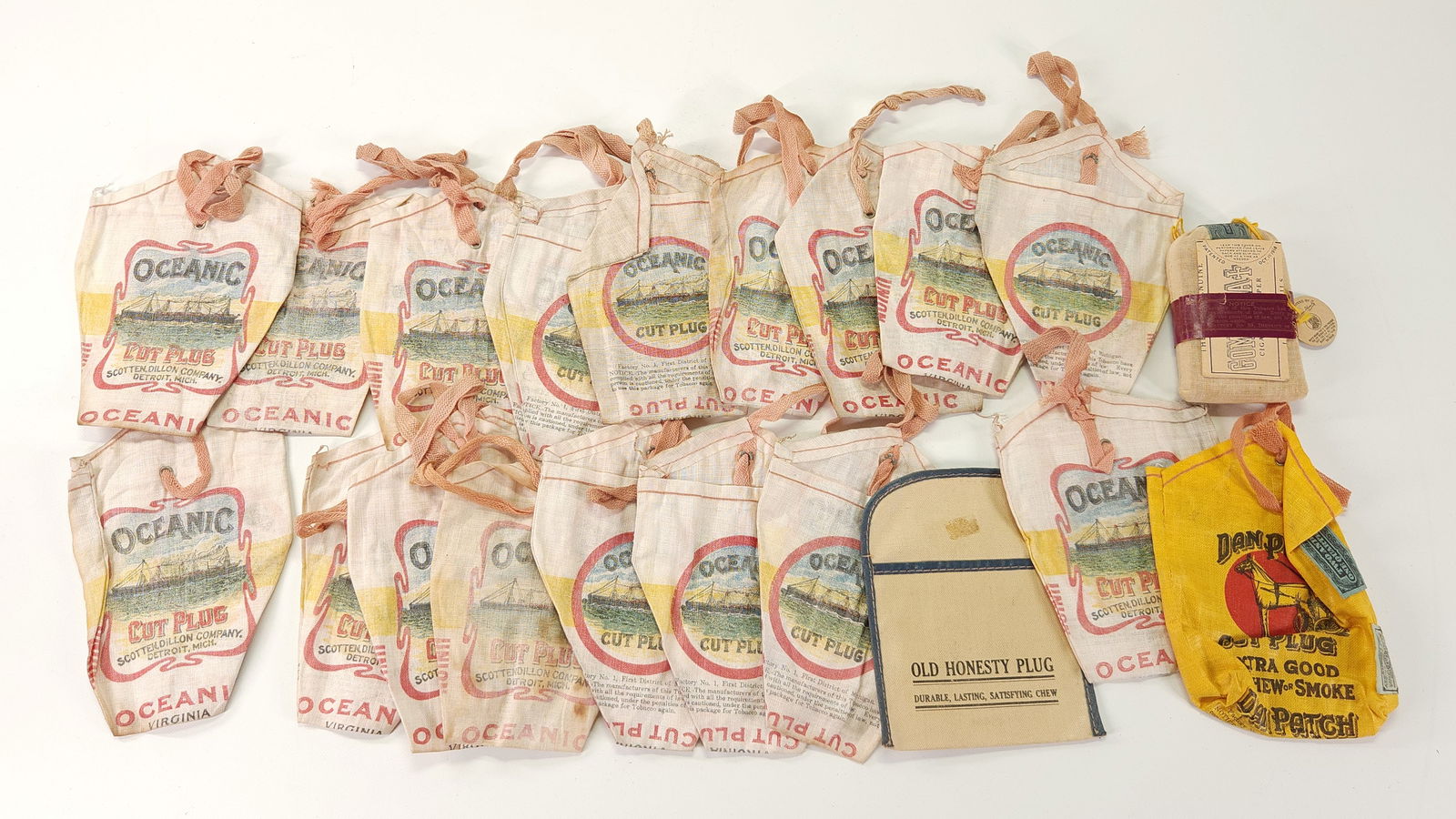 VARIOUS CHEWING TOBACCO BAGS - OCEANIC, DAN PATCH (1 of 4)