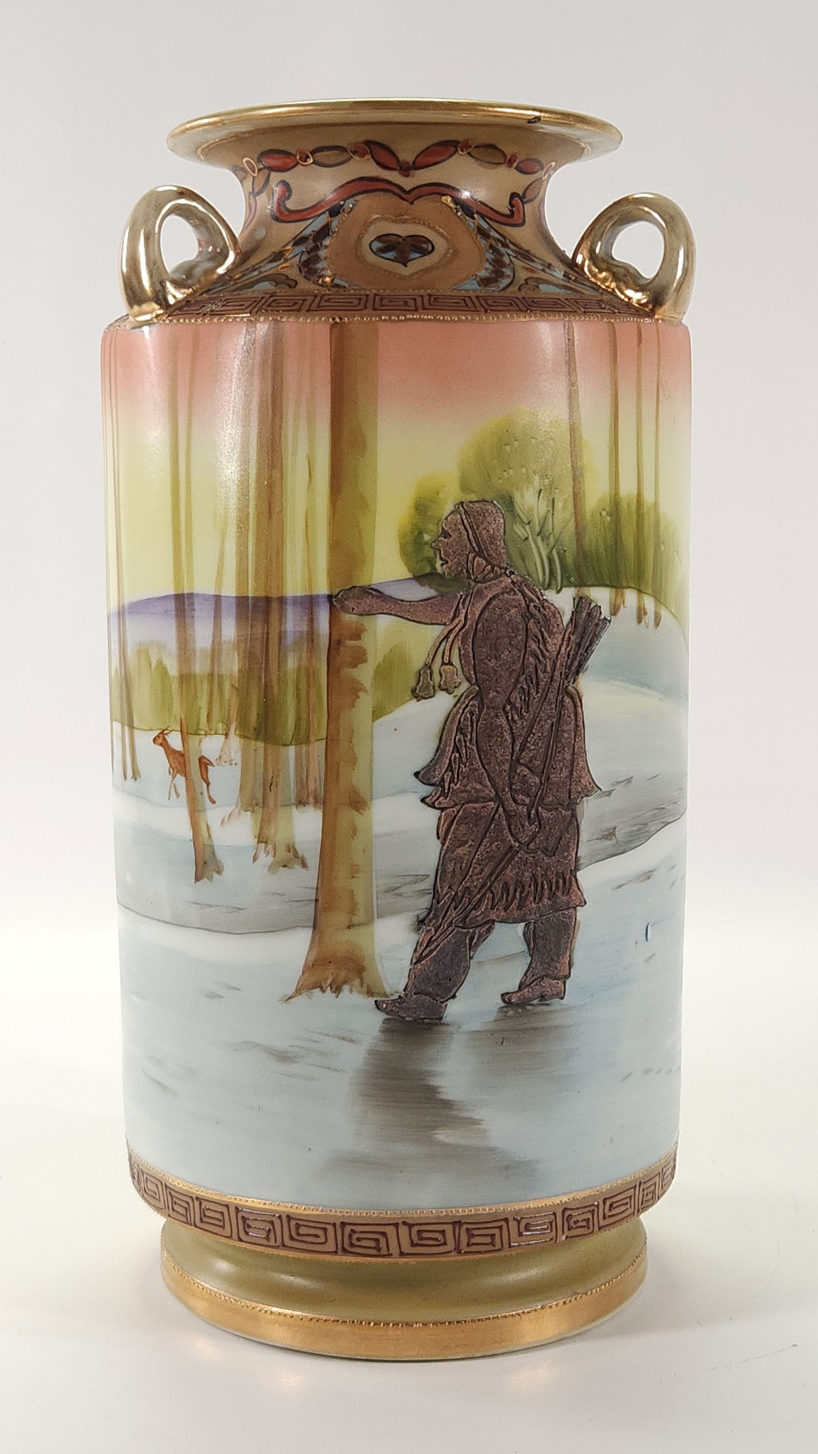 1880'S NIPPON NATIVE AMERICAN INDIAN & DEER HUNTING VASE (1 of 7)