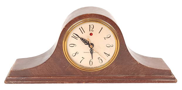 GE WOOD CASE PRISTINE MANTEL CLOCK 3H06 ELECTRIC: CLOCK REMAINS IN GOOD CONDITION WITH LIGHT GENERAL WEAR - MISSING GLASS, DUST, HANDS MOVE WHEN PLUGGED IN APPROX. COMBINED DIMENSIONS: 6'' H x 13'' W x 4'' D