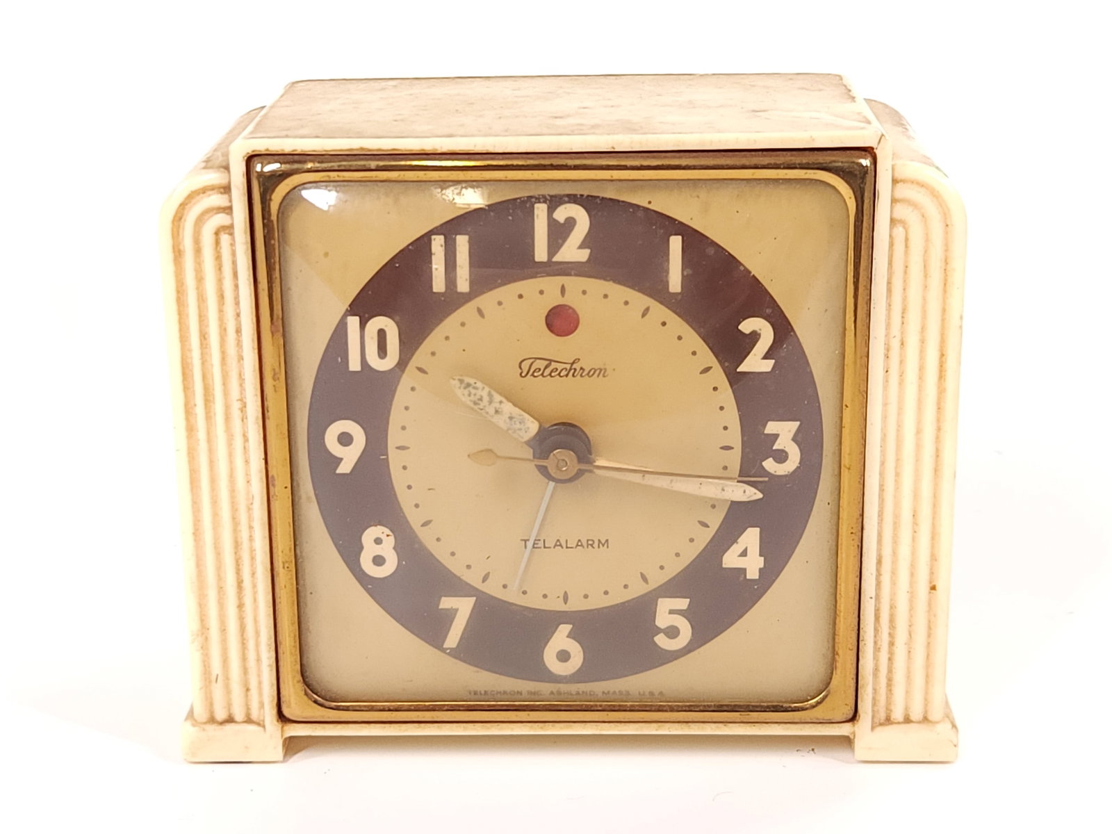 TELECHRON TELALARM ELECTRIC ALARM CLOCK 7H91: CLOCK REMAINS IN GOOD CONDITION WITH LIGHT GENERAL WEAR, DUST, DAMAGED CORD APPROX. COMBINED DIMENSIONS: 5'' H x 6'' W x 4'' D