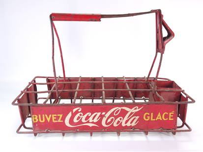 SPANISH COCA COLA 17 BOTTLE CARRIER W/ OPENER & CATCHER: REMAINS IN GOOD CONDITION, SHOWING TYPICAL WEAR THROUGHOUT.