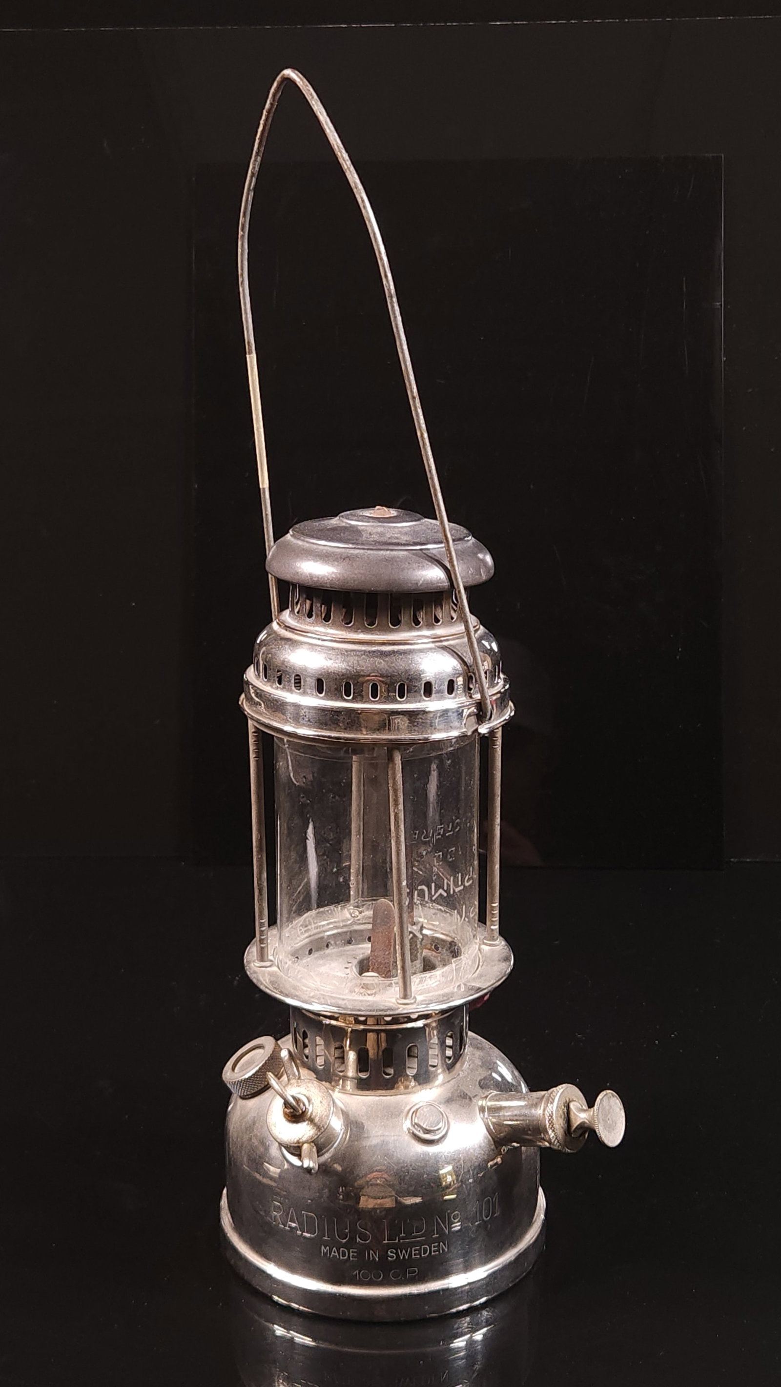 SWEDEN RADIUS LTD NO. 101 PRESSURE LANTERN (1 of 5)