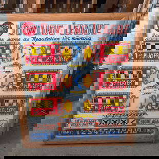CHICAGO COIN'S BOWLING LEAGUE ARCADE TOP: REMAINS IN FAIR TO GOOD USED CONDITION, SHOWING WEAR THROUGHOUT. APPEARS TO HAVE ORIGINAL PARTS. UNTESTED. MEASURES APPROXIMATELY 35" TALL BY 29 1/2" WIDE BY 17" DEEP. **PLEASE NOTE** THIS ITEM IS NOT
