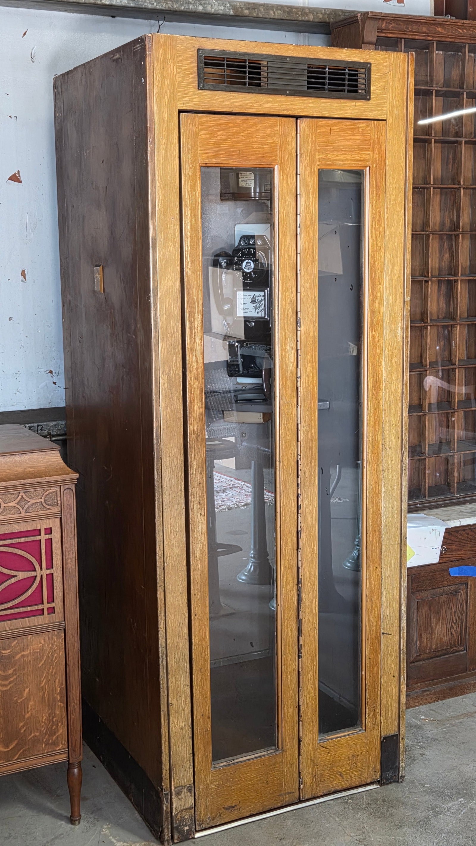 ANTIQUE OAK PHONE BOOTH W/ TELEPHONE (1 of 8)