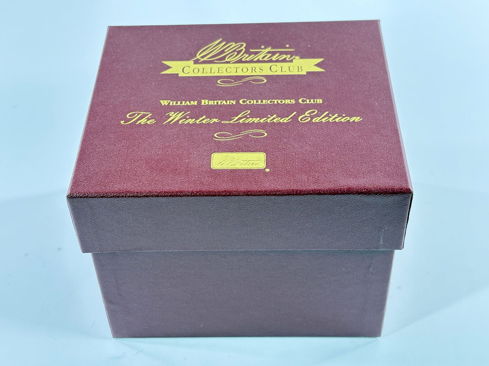 W. BRITAIN BRINGING HOME THE HOLLY 051 OF 300 (1 of 3)