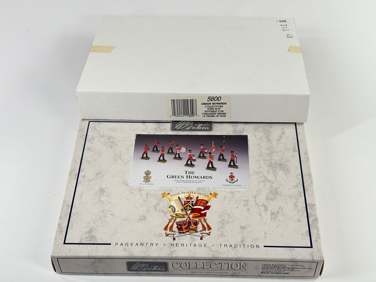 W. BRITAIN 5800 GREEN HOWARDS SET (1 of 4)