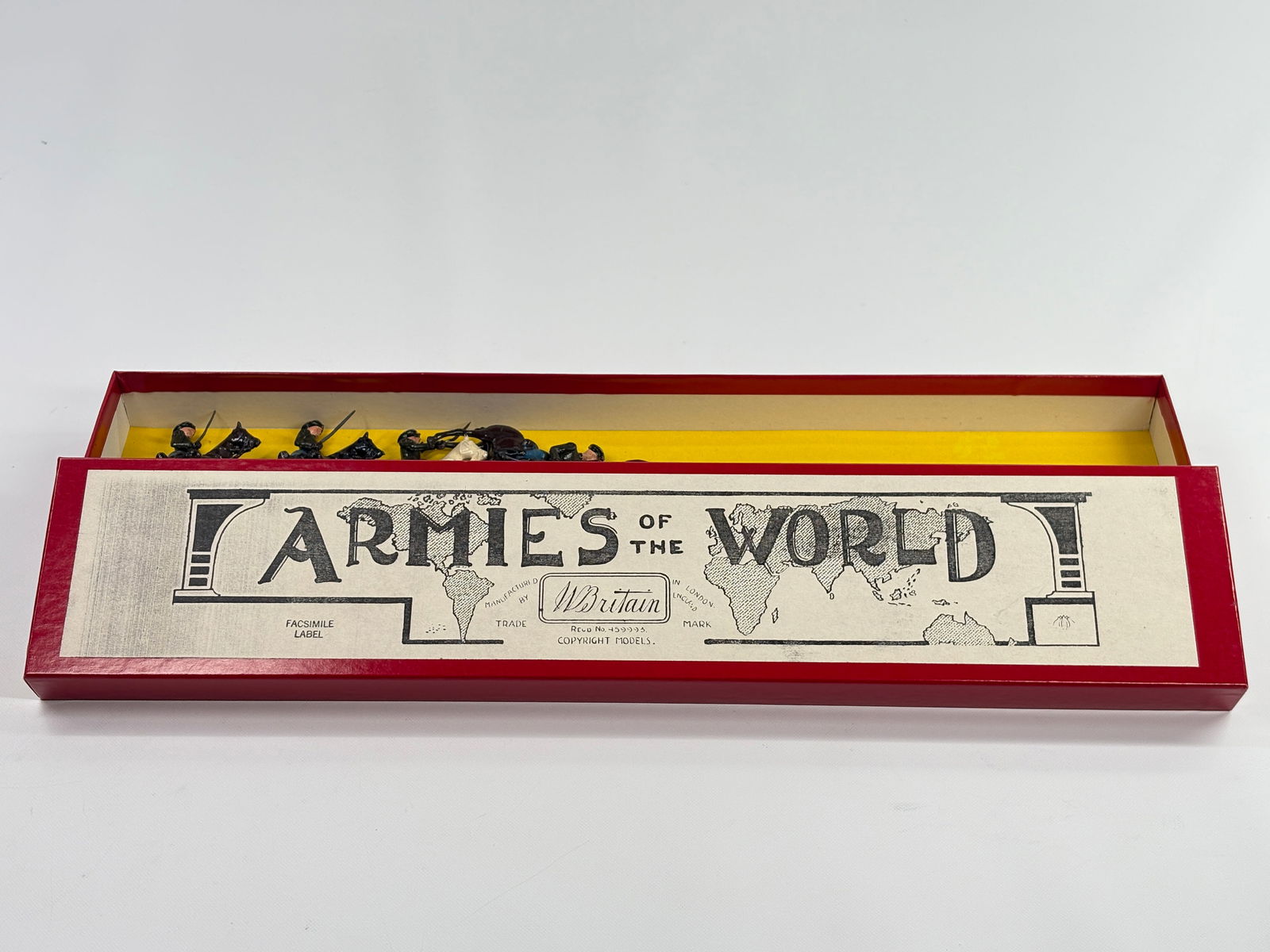 VINTAGE W. BRITAIN ARMIES OF THE WORLD SET (1 of 4)