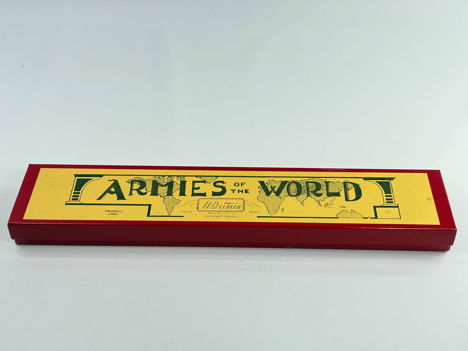VINTAGE W/ BRITAIN ARMIES OF THE WORLD SET (1 of 4)