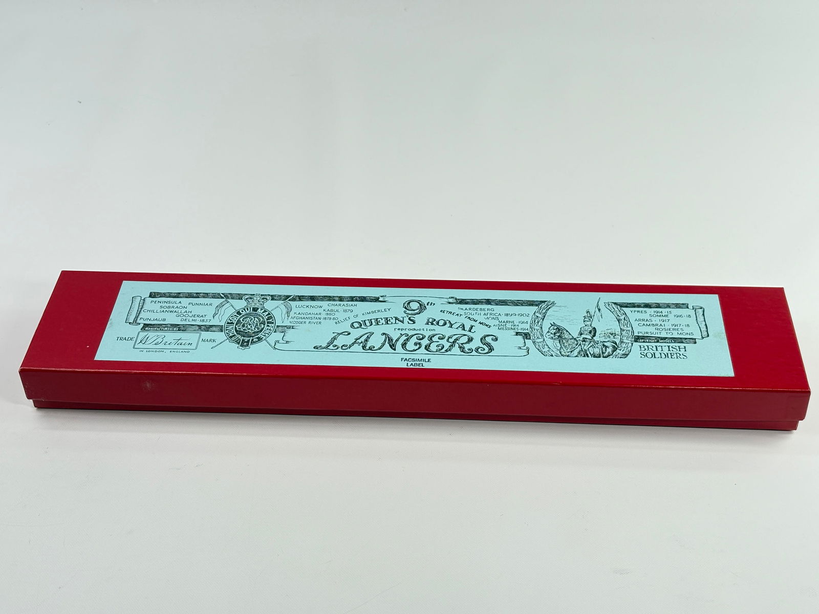 W. BRITAIN QUEEN'S ROYAL 9THE LANCERS SET (1 of 4)