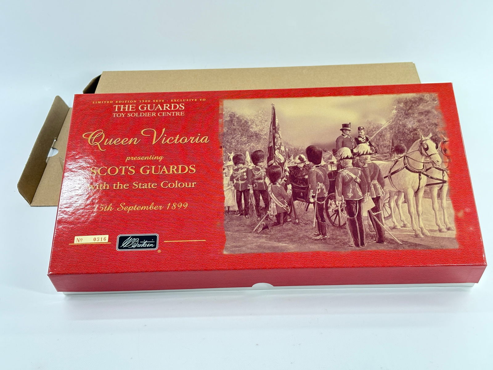 W. BRITAIN COLOUR PARTY 2ND BATTALION SCOTS GUARDS (1 of 5)