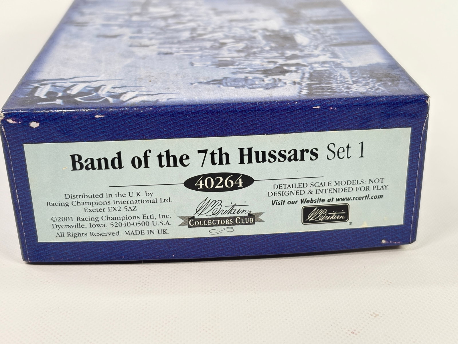 W. BRITAIN CC 40264 BAND OF THE 7TH HUSSARS SET 1: REMAINS IN VERY GOOD CONDITION WITH BOX. BOX SHOWING ONLY SOME STORAGE WEAR.