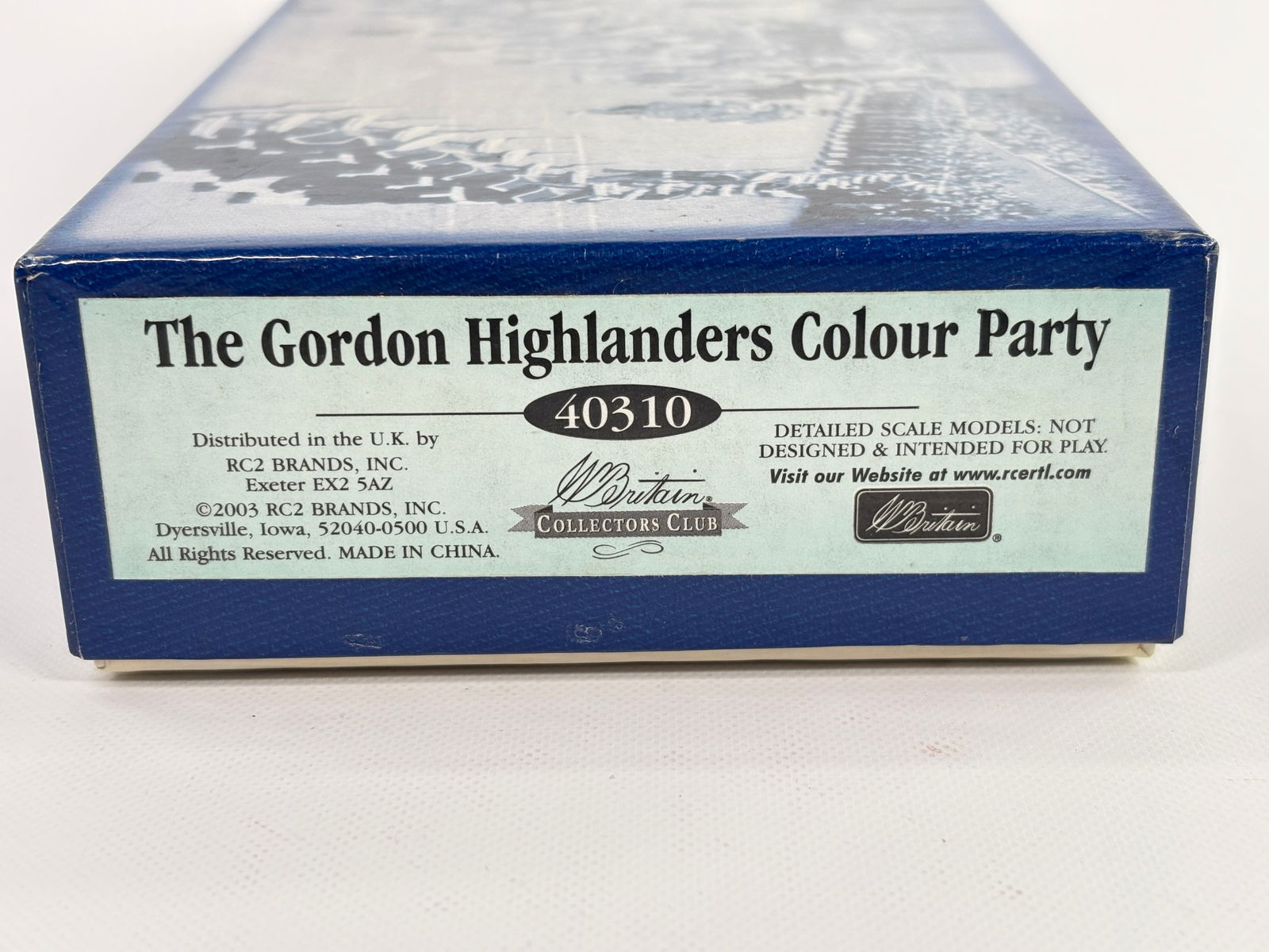 W. BRITAIN CC 40310 GORDON HIGHLANDERS COLOUR PARTY (1 of 4)