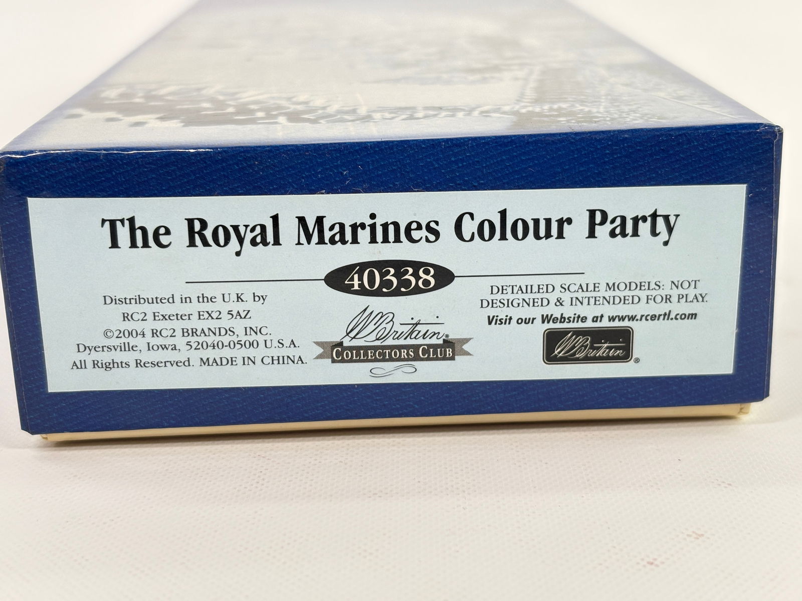 W. BRITAIN CC 40338 ROYAL MARINES COLOUR PARTY (1 of 3)