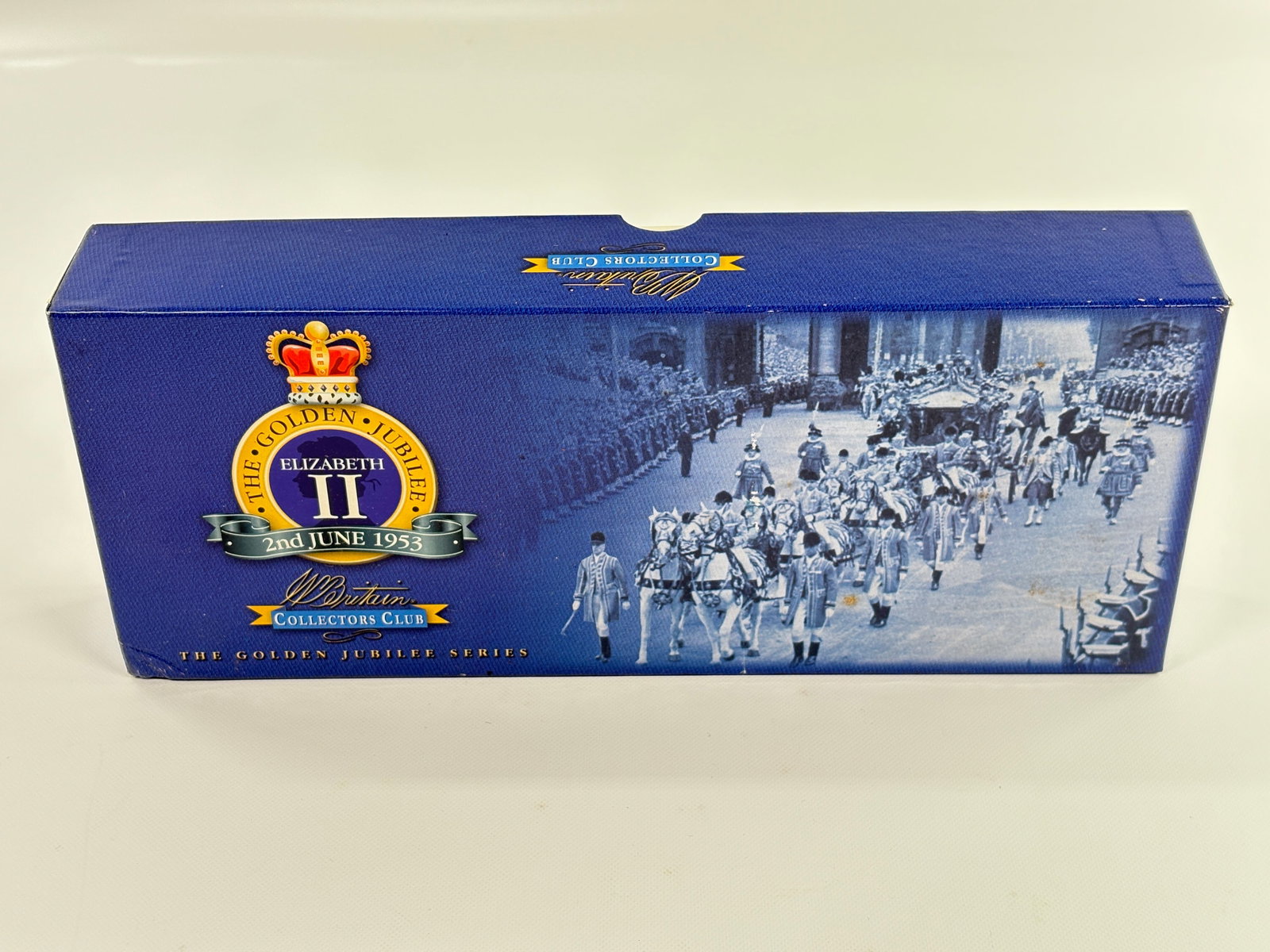 W. BRITAIN CC 40280 THE ROYAL AIR FORCE SET: REMAINS IN VERY GOOD CONDITION WITH BOX. BOX SHOWING ONLY SOME STORAGE WEAR.