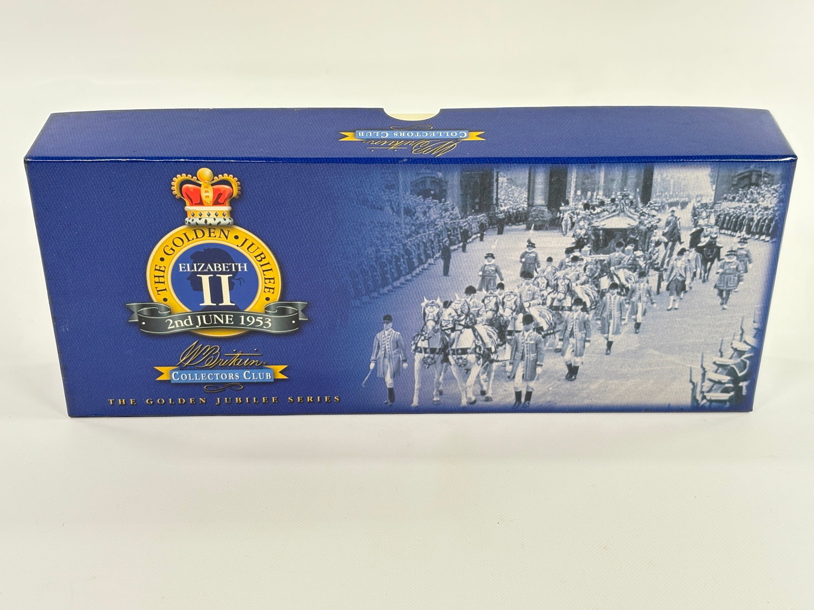 W. BRITAIN CC 402309 GORDON HIGHLANDERS ESCORT: REMAINS IN VERY GOOD CONDITION WITH BOX. BOX SHOWING ONLY SOME STORAGE WEAR.
