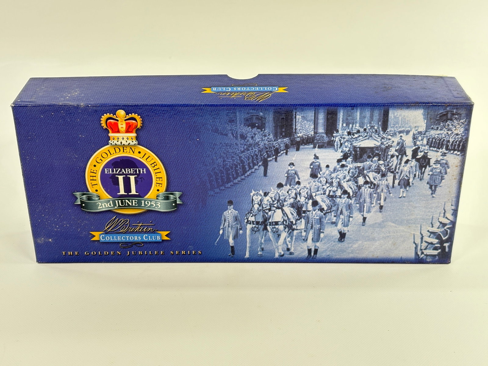 W. BRITAIN CC 40280 THE ROYAL AIR FORCE SET: REMAINS IN VERY GOOD CONDITION WITH BOX. BOX SHOWING ONLY SOME STORAGE WEAR.