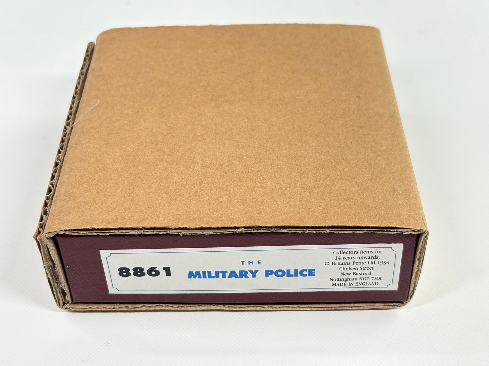 W. BRITAIN 8861 THE MILITARY POLICE D-DAY TO VE-DAY: REMAINS IN VERY GOOD CONDITION WITH BOX. BOX SHOWING ONLY SOME STORAGE WEAR.