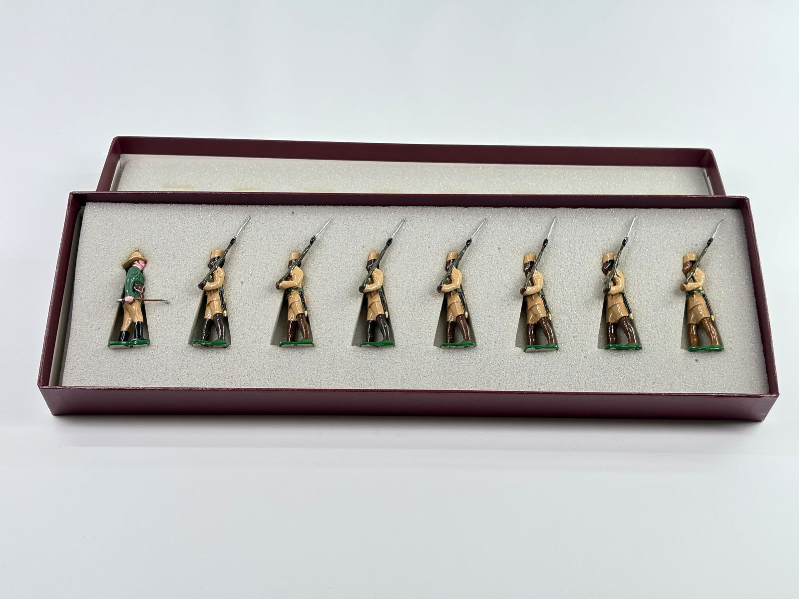 EDMUNDS BRITISH S. AFRICA POLICE, NATIVE ASKARI 1914 (1 of 5)