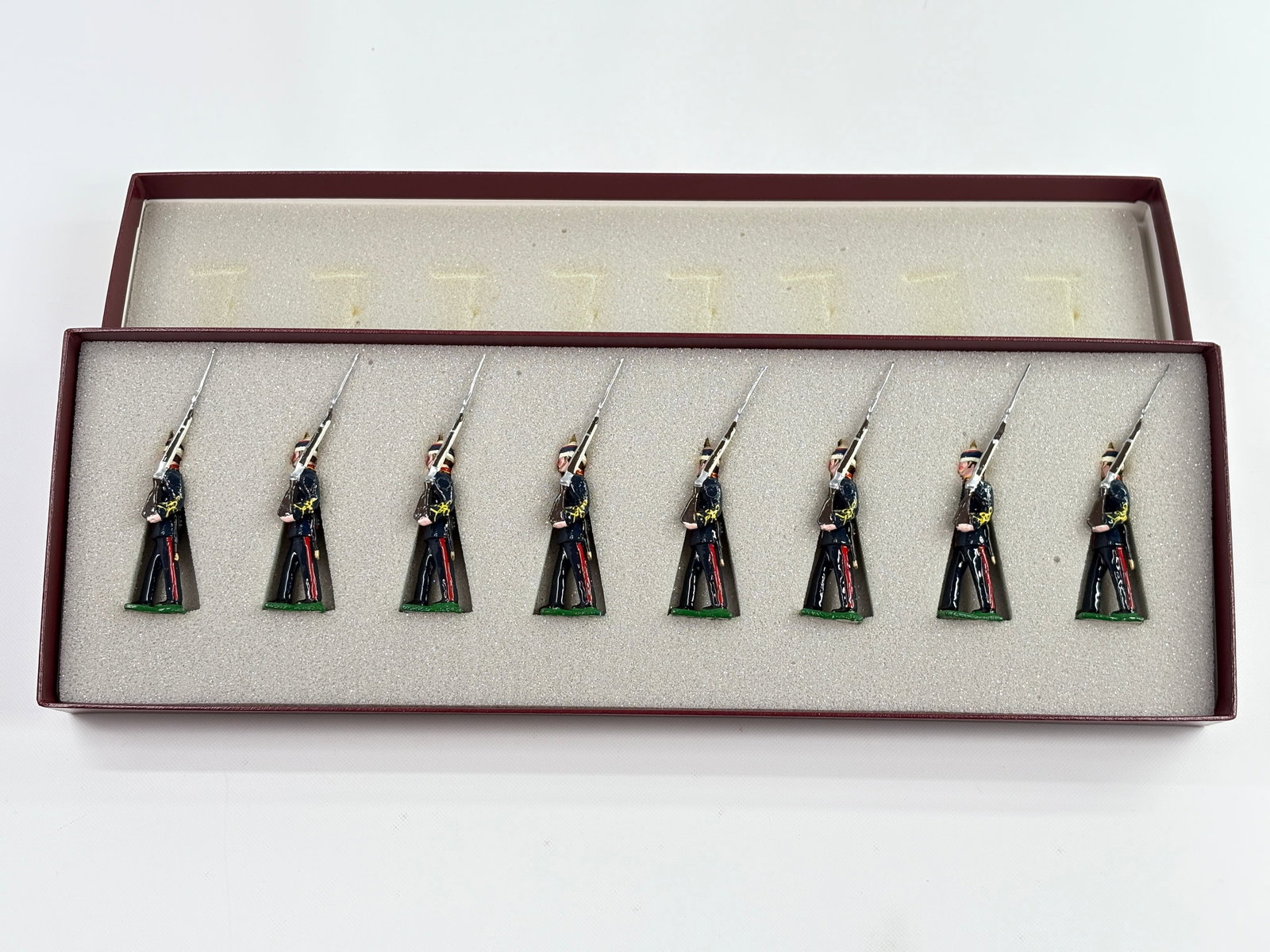 EDMUNDS DIAMOND JUBILEE QUEEN VICTORIA NEW S. WALES (1 of 5)