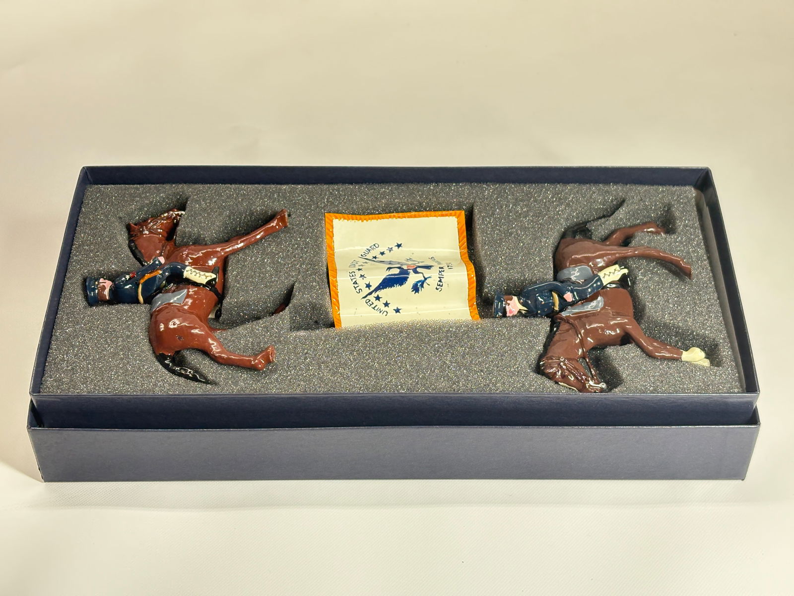 EDMUNDS SPECIAL ORDER: US CC NJ 2 MOUNTED CPO'S W/ FLAG (1 of 5)