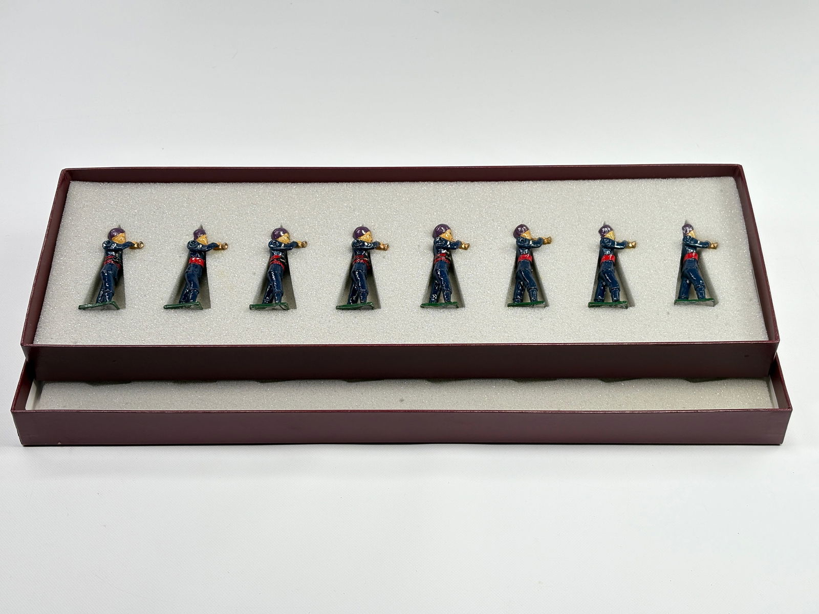 NOSTALGIA TOY SOLDIER DRUM BUGLE WEI-HAI-WEI: REMAINS IN VERY GOOD CLEAN CONDITION. BOX SHOWING SOME TYPICAL STORAGE WEAR.