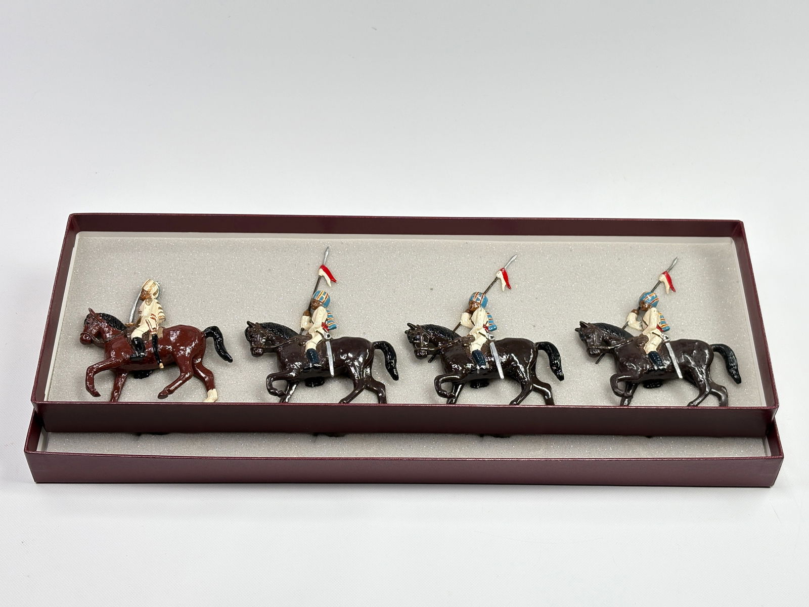 NOSTALGIA TOY SOLDIER JODHPUR SARDAR RISALA LANCERS: REMAINS IN VERY GOOD CLEAN CONDITION. BOX SHOWING SOME TYPICAL STORAGE WEAR.