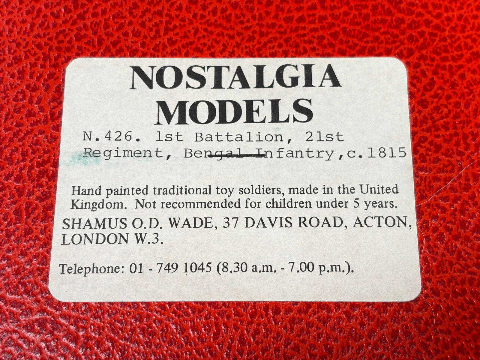 NOSTALGIA TOY SOLDIER 1ST BATTALION, 21ST REGT.: REMAINS IN VERY GOOD CLEAN CONDITION. BOX SHOWING SOME TYPICAL STORAGE WEAR.