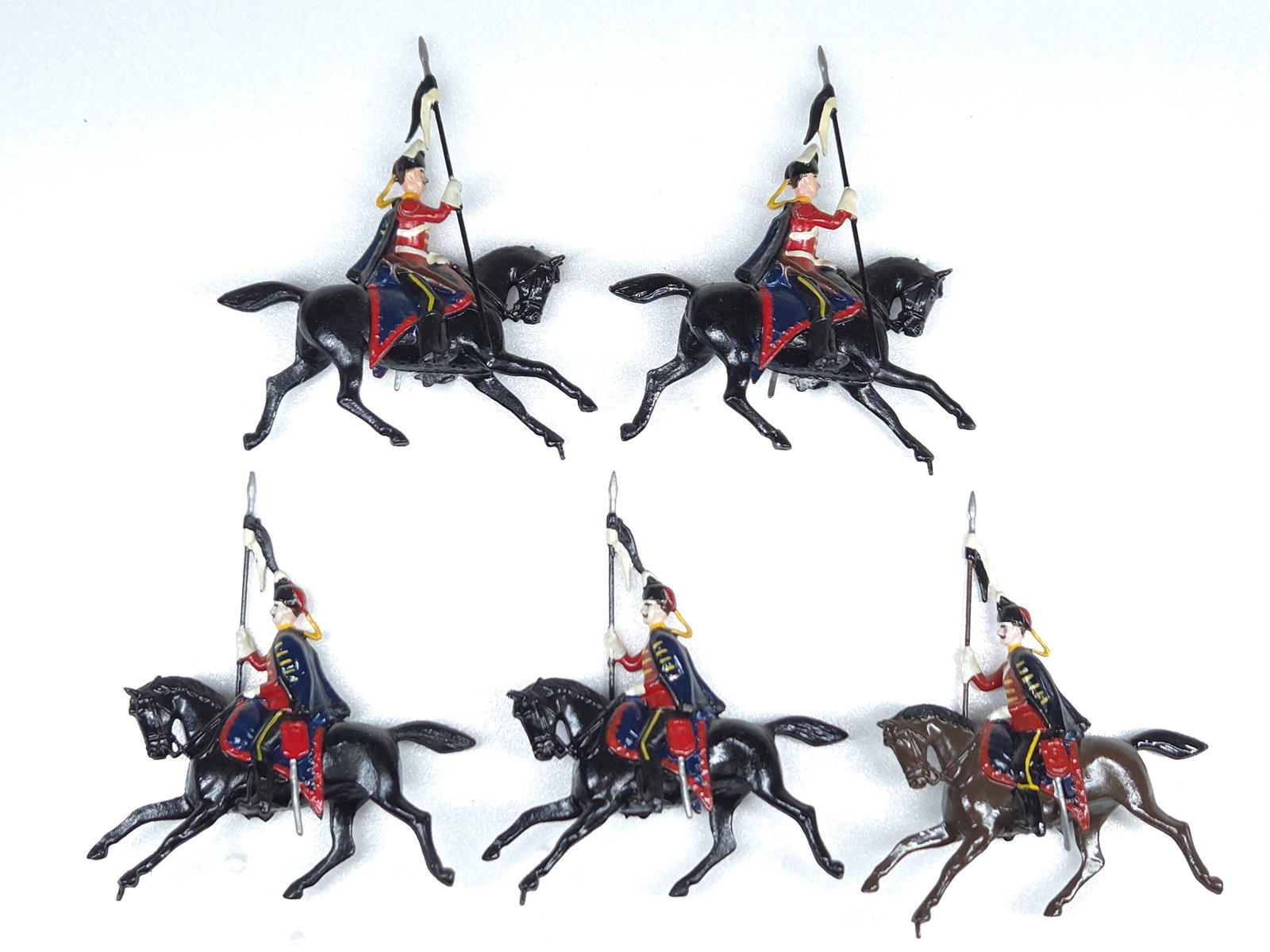 SET OF 5 BRITAINS MOUNTED HUSSARS (1 of 5)