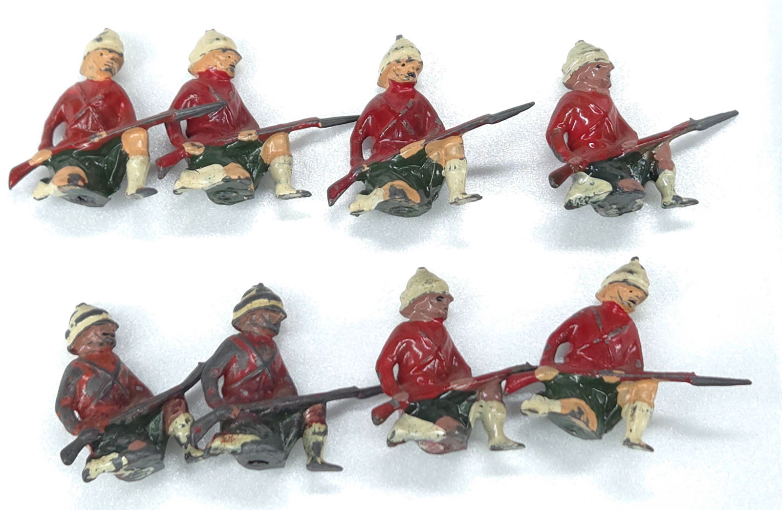SET OF 8 LEAD SCOTTISH HIGHLANDERS (1 of 3)